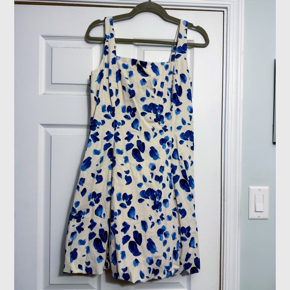 Abercrombie - The A&F Mila Bubble Hem Mini Dress (with built in shorts)